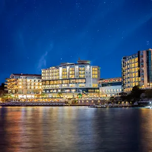 vizitați hotelul