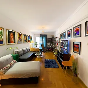 Spacious Artistic Flat With Private Parking Διαμέρισμα