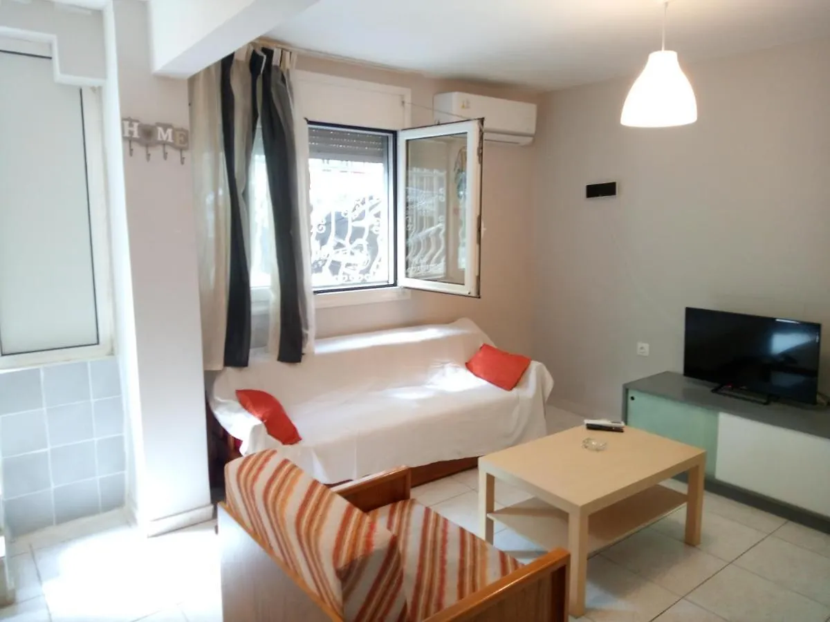 Savvas Mini Apartment location